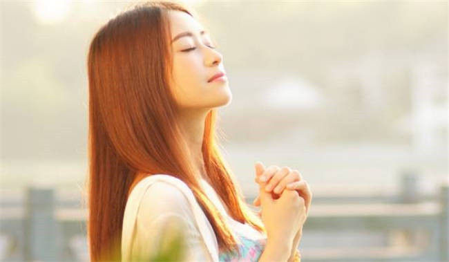 如何判断女生对你有好感?老司机手把手教学!