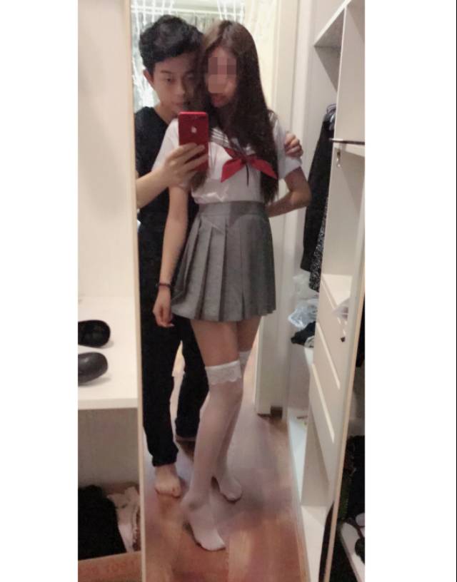 追女生约会案例：抢手正妹居然为我上演了情趣内衣秀