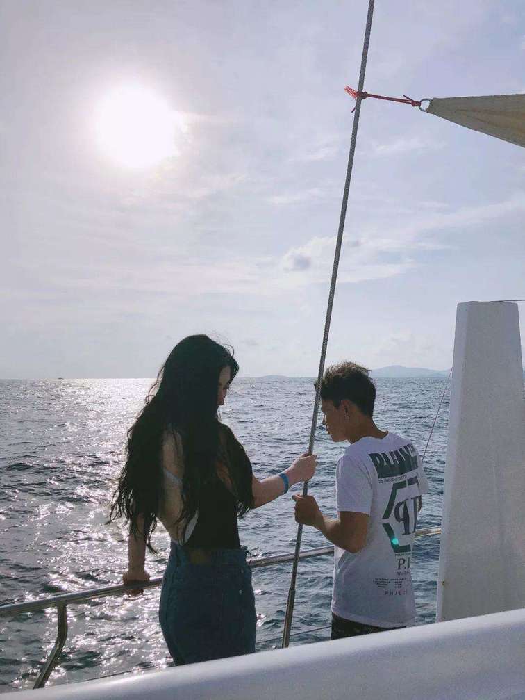 把妹实战聊天案例-杭州俄罗斯混血女：面对22cm的身高落差，白天冷若冰霜，夜里千娇百媚（下）-撩妹世界|免费书籍在线阅读