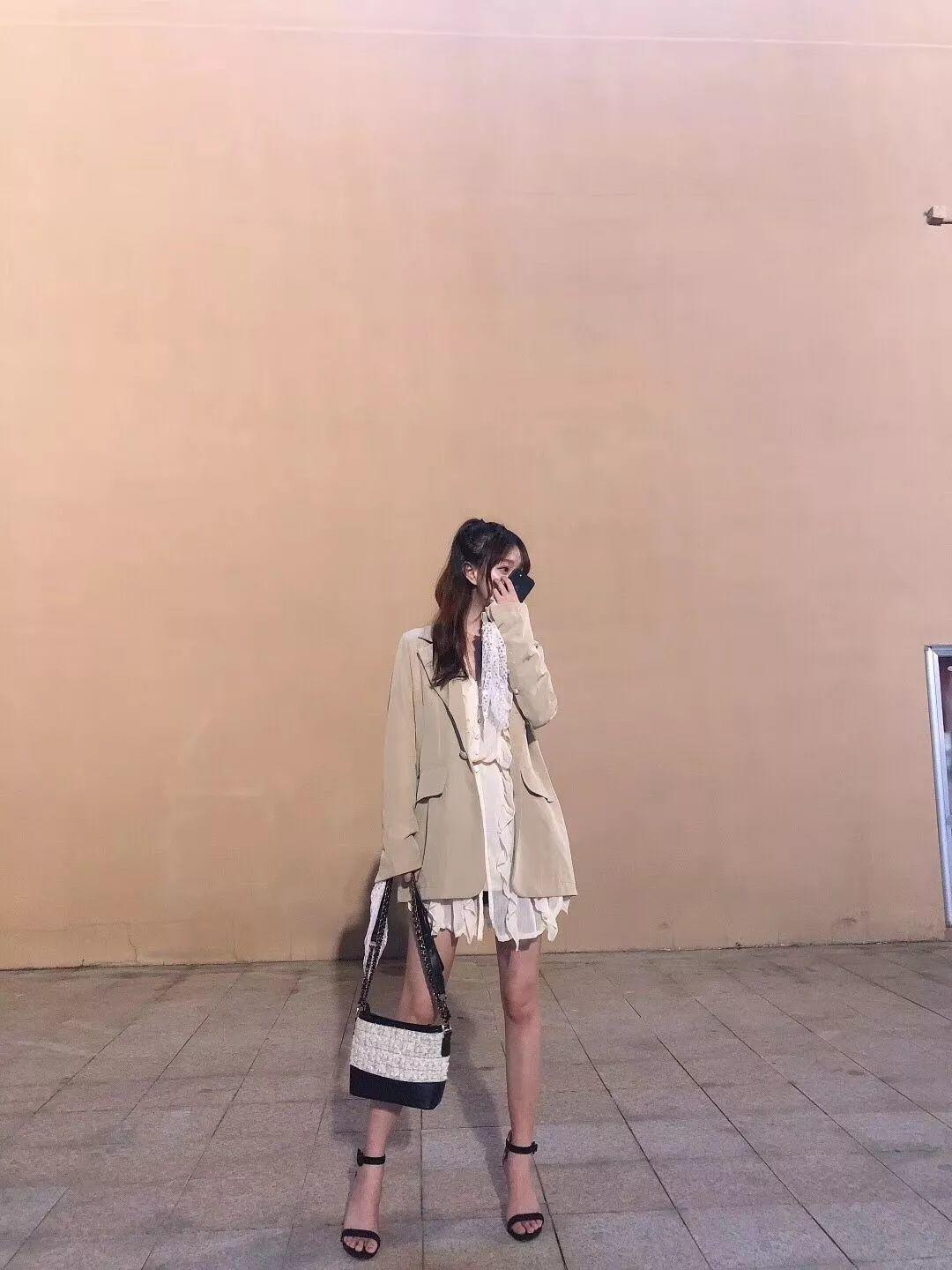 泡妞把妹聊天实战案例:那一晚她帮我约了一个大长腿闺蜜 泡妞把妹聊天实战案例:那一晚她帮我约了一个大长腿闺蜜