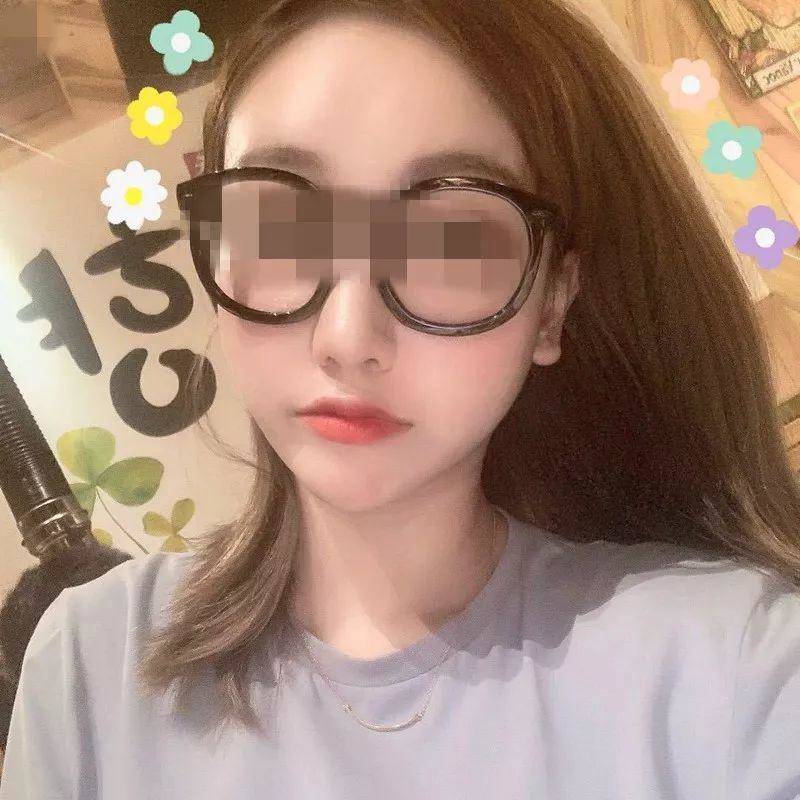 把妹追女生聊天实战-蜜桃臀VS脏辫妹——俩女深夜为我争风吃醋,我该带谁走? 把妹追女生聊天实战-蜜桃臀VS脏辫妹——俩女深夜为我争风吃醋,我该带谁走?