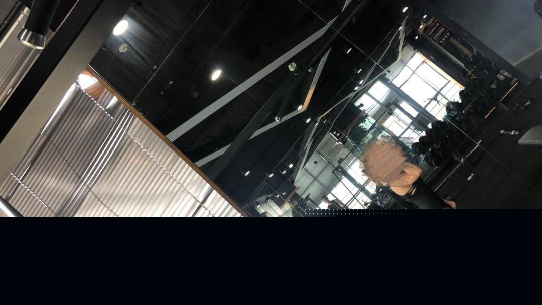 追女生聊天实战恋爱案例：一次和女健身教练的酒局