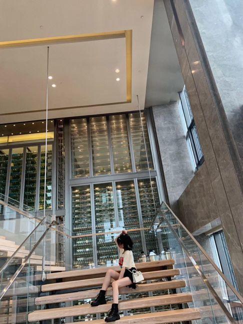 泡妞把妹聊天实战案例:一波三折的夜晚,狠拒两个姑娘,最终带走了她 泡妞把妹聊天实战案例:一波三折的夜晚,狠拒两个姑娘,最终带走了她