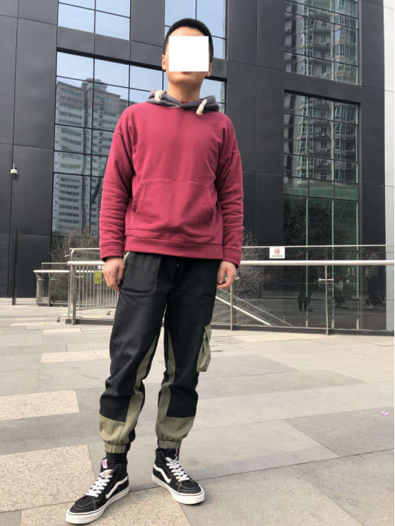 追女生聊天技巧案例-当了10年“舔狗”的他，刚来成都，就被女生强吻了-撩妹世界|免费书籍在线阅读