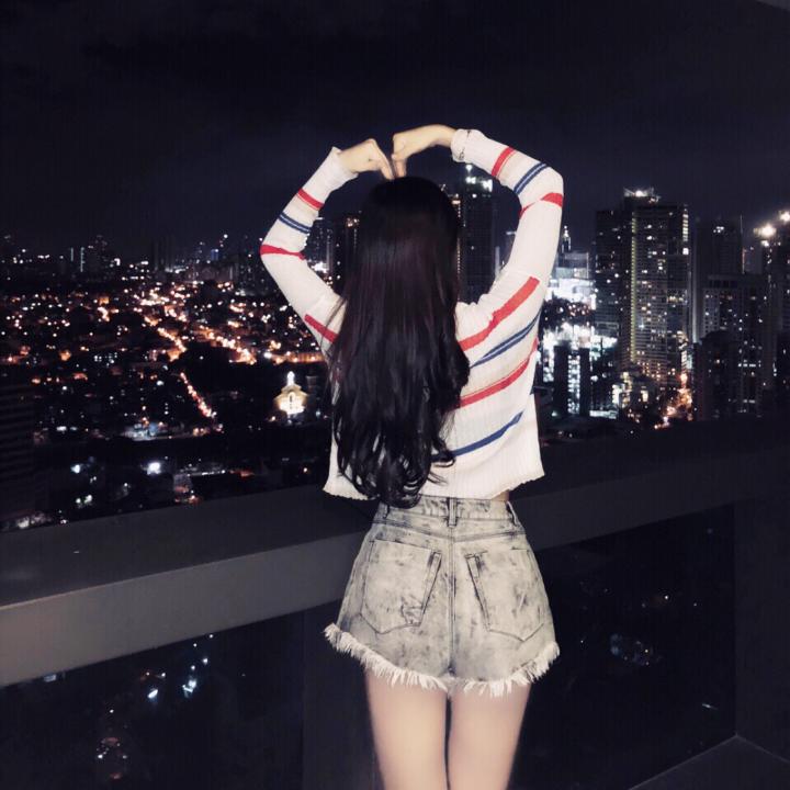 追女生聊天约会故事贴：与珠宝销售的故事