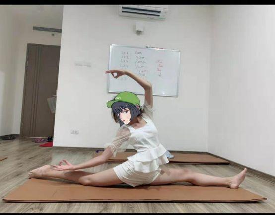 追女生聊天实战恋爱案例：带着330万前往河内，邂逅越南瑜伽小姐姐