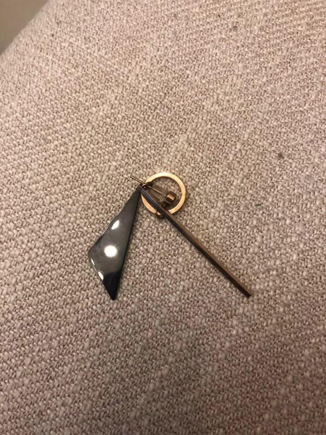 泡妞把妹聊天实战约会案例:一个小时,带走了这个如风一般的姑娘 泡妞把妹聊天实战约会案例:一个小时,带走了这个如风一般的姑娘