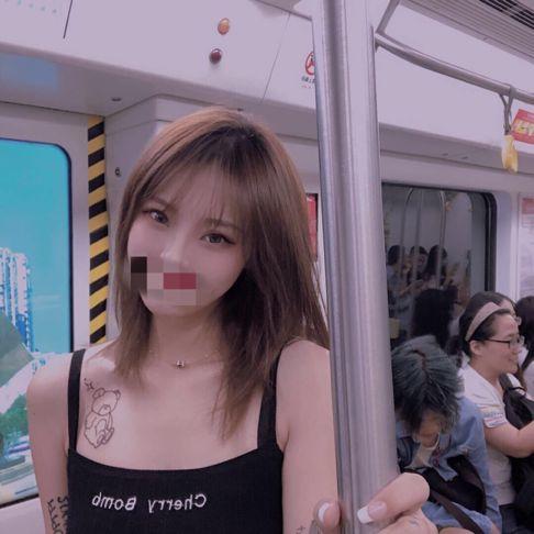 把妹追女生聊天实战案例:两次聊天搞定性感女主播(上) 把妹追女生聊天实战案例:两次聊天搞定性感女主播(上)