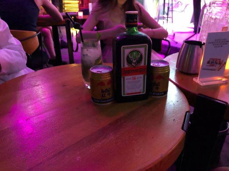 撩妹约会技巧案例-百变人生—从0到1，只差0.1毫米，我就进去了