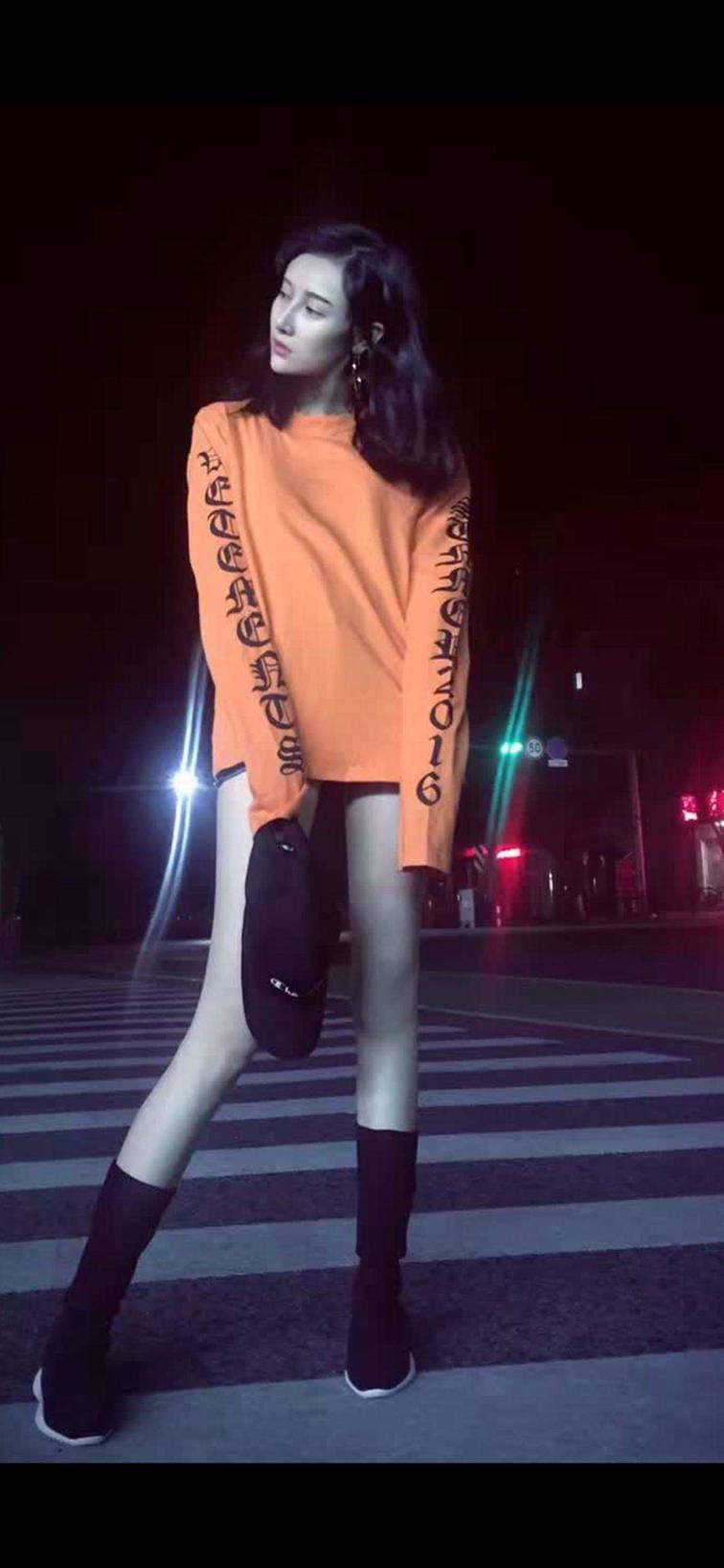 追女生聊天技巧案例-如何搭讪女邻居并成功谈恋爱