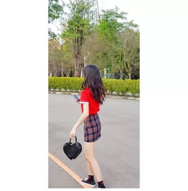 追女生聊天实战恋爱案例:闺蜜满分日记(中):KTV的“三园”博弈,大吉大利今晚先溜? 追女生聊天实战恋爱案例:闺蜜满分日记(中):KTV的“三园”博弈,大吉大利今晚先溜?