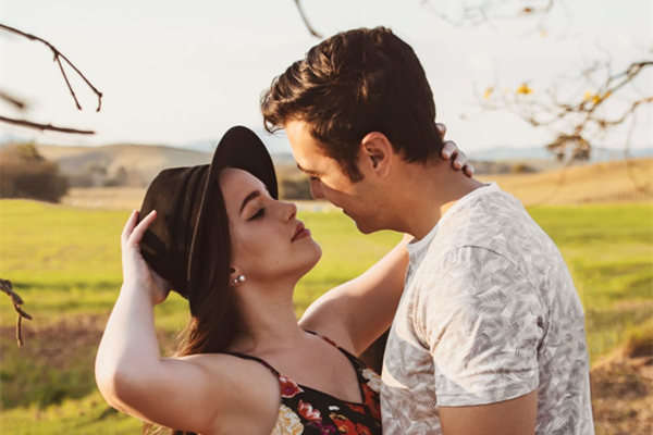 挽留女友最有力度的话!教你2招挽回和女友的爱情! 挽留女友最有力度的话!教你2招挽回和女友的爱情!