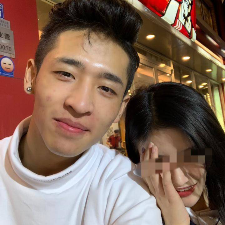 把妹套路揭秘：漂亮女生都是怎么背着男友去“约”的？