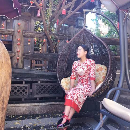 把妹泡妞案例-离婚大叔艳遇劈腿模特，关键时候我竟软了！