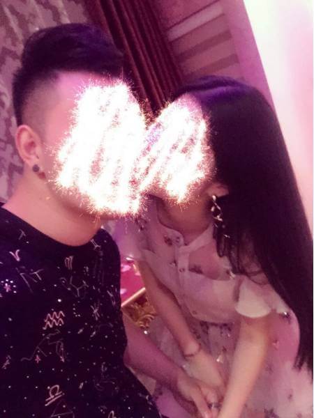 把妹案例-我谈了新女朋友,搭讪她时她正在舞台的中央跳舞,所有的男人都在看她! 把妹案例-我谈了新女朋友,搭讪她时她正在舞台的中央跳舞,所有的男人都在看她!