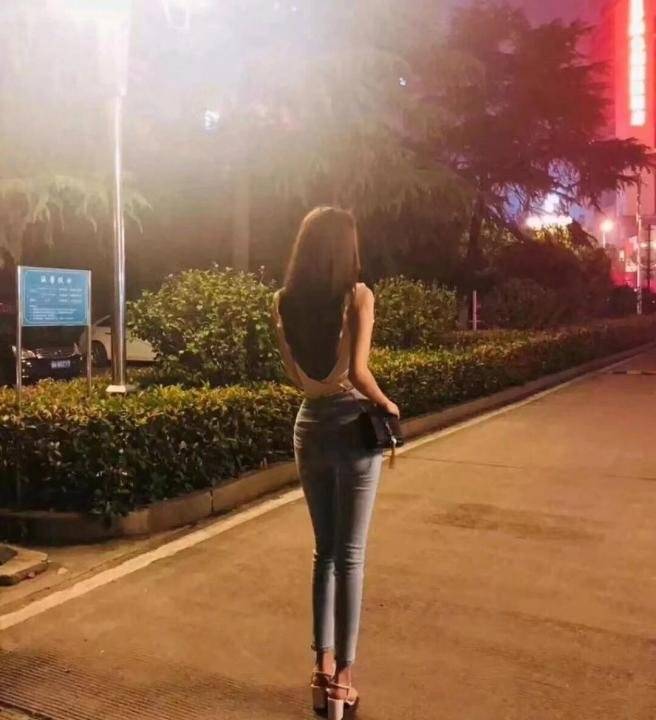 追女生约会套路揭秘：她说“我们抱着睡什么都不做”，真相却是……-撩妹世界|免费书籍在线阅读