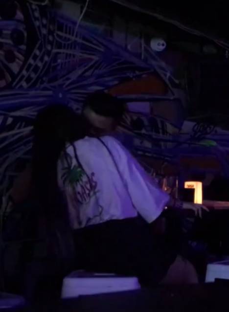 追女生聊天约会聊天实战案例-花式调教字母圈女M