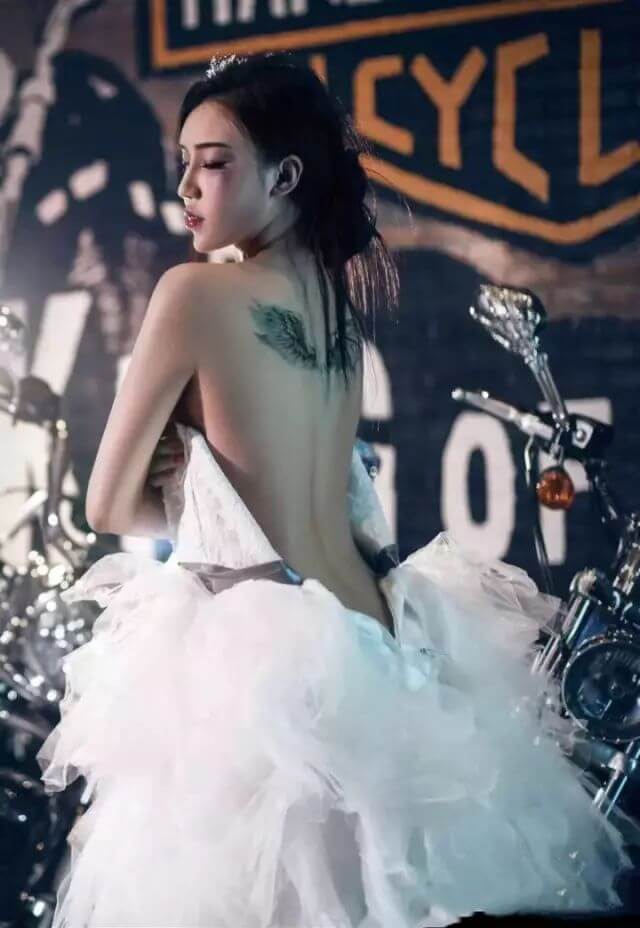 把妹泡妞案例-买不起兰博基尼如何泡到开兰博基尼的妹子