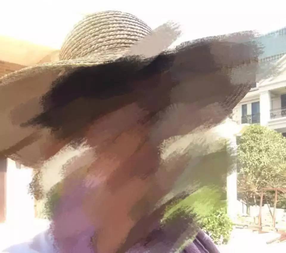 农民工把妹日记!搬砖之余,我用王者荣耀把到了(中加)混血女主播! 农民工把妹日记!搬砖之余,我用王者荣耀把到了(中加)混血女主播!