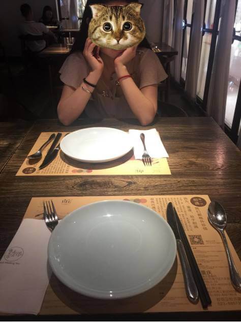 把妹案例-我谈了新女朋友,搭讪她时她正在舞台的中央跳舞,所有的男人都在看她! 把妹案例-我谈了新女朋友,搭讪她时她正在舞台的中央跳舞,所有的男人都在看她!